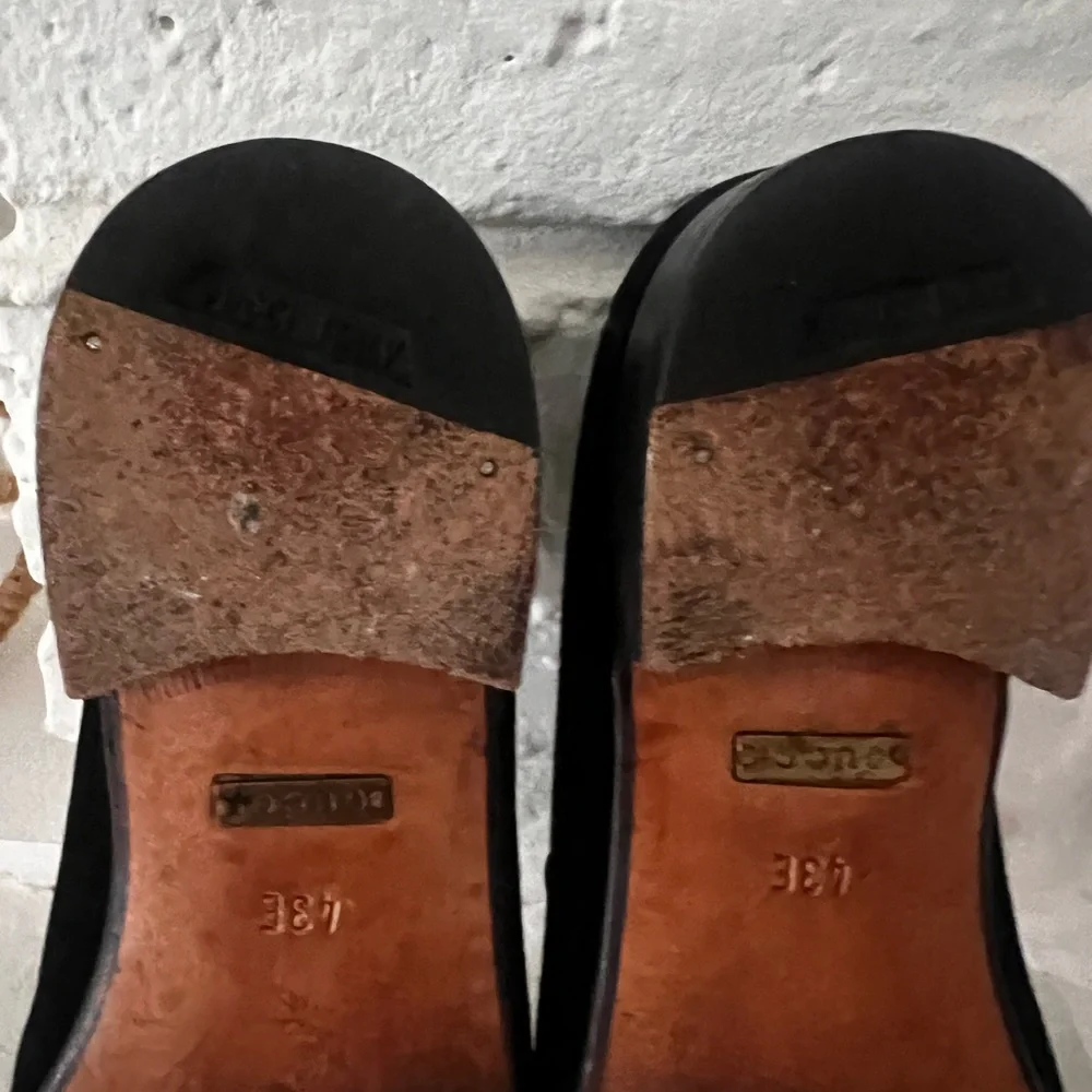 Gucci Authentic Horsebit Suede Loafer